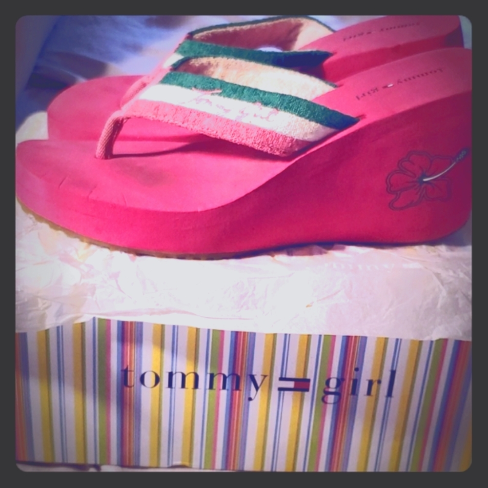 SIZE9M TOMMY HIlFIGER SANDAL